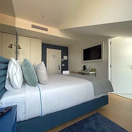 Hotel Zurin Charm